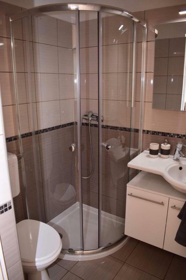 Vadszolo Apartman Балатонмариафюрдё Экстерьер фото